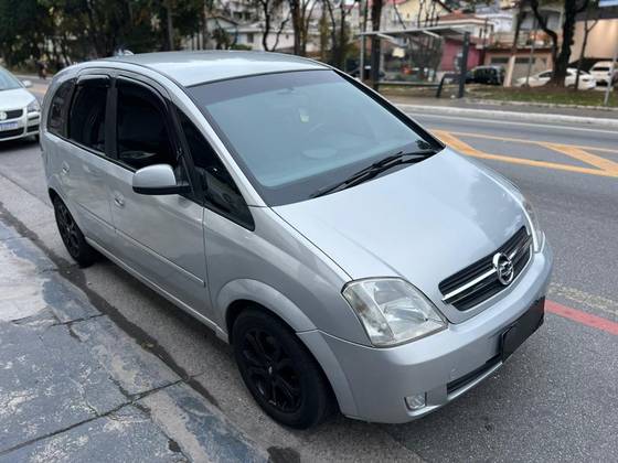 CHEVROLET MERIVA 1.8 MPFI 8V GASOLINA 4P MANUAL CHEVROLET MERIVA 1.8 MPFI 8V GASOLINA 4P MANUAL